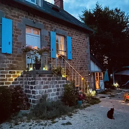 Campsite With Gypsy Vardo Bell Tent
